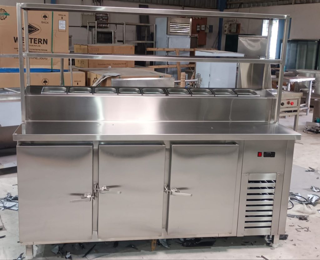 SS Commercial Salad Counter Refrigerator Freezer Manufacturers